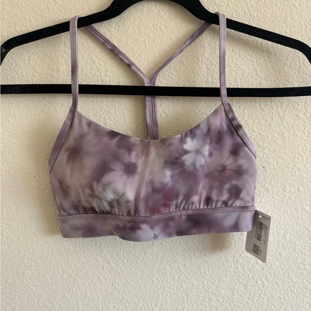 Lululemon Athletica Sports Bra and Align Shorts Set - Picture 2 of 11